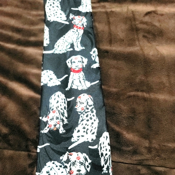 Addiction 101 Dalmatians Dogs Puppies Tie - Picture 4 of 8